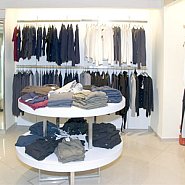Магазин одежды «TAXI»
