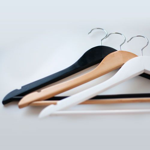 Вешалки и плечики для одежды деревянные Вешалки и плечики для одежды деревянные