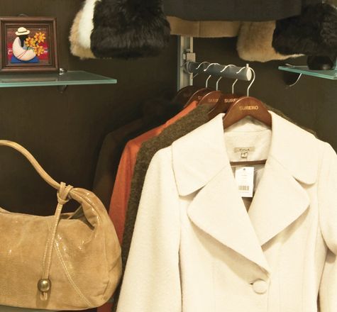 Вешалки и плечики для верхней одежды Вешалки и плечики для верхней одежды