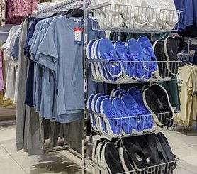 Напольные стойки для одежды Global (с вертикальной перфорацией)  