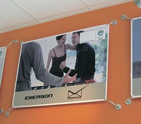 Рекламно информационные держатели на тросах Mega 3000 Info