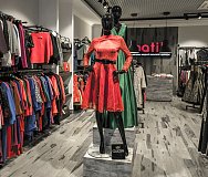 Магазин модной женской одежды Batik