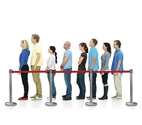 Мобильные стойки и столбики ограждения с вытяжной лентой (с канатом)  