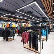 ARCTERYX – магазин одежды для городской среды и активного отдыха.