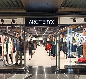 ARCTERYX – магазин одежды для городской среды и активного отдыха.