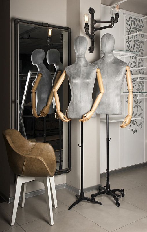 Торсы и манекены с деревянными руками Originals